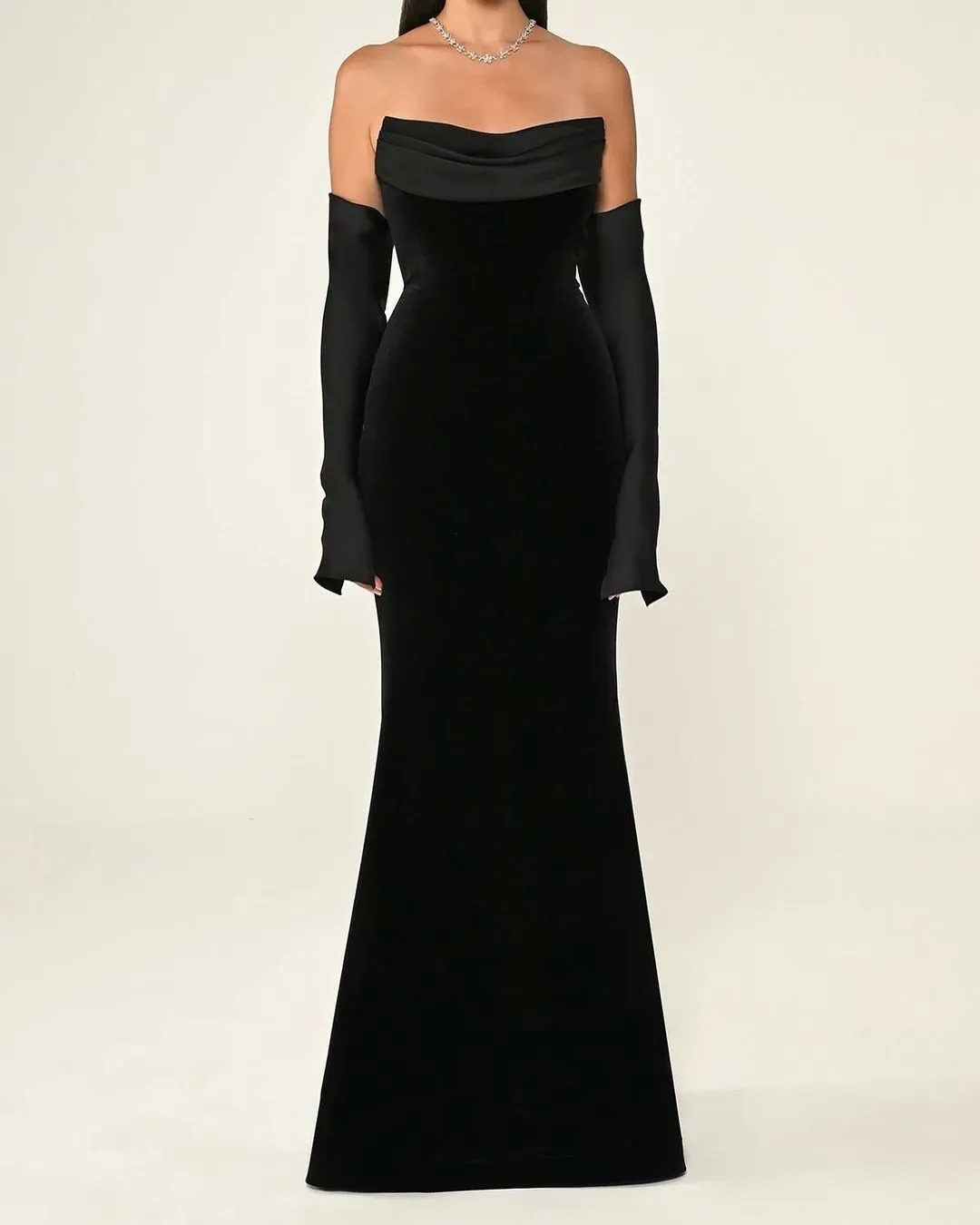 Elegant Velvet Strapless Evening dress with Sleeves SF355