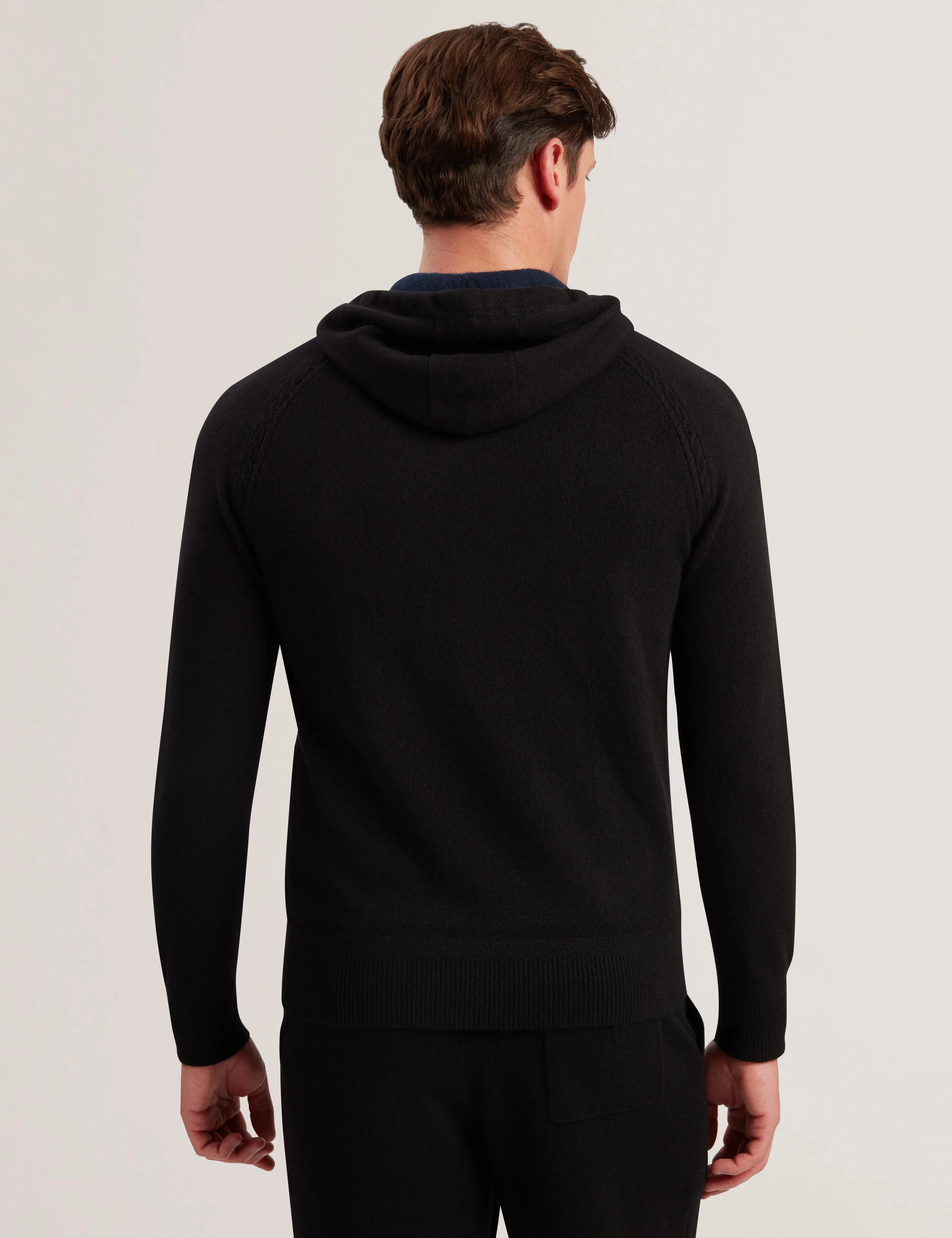 Hauxton Regular Cashmere Hoodie Black