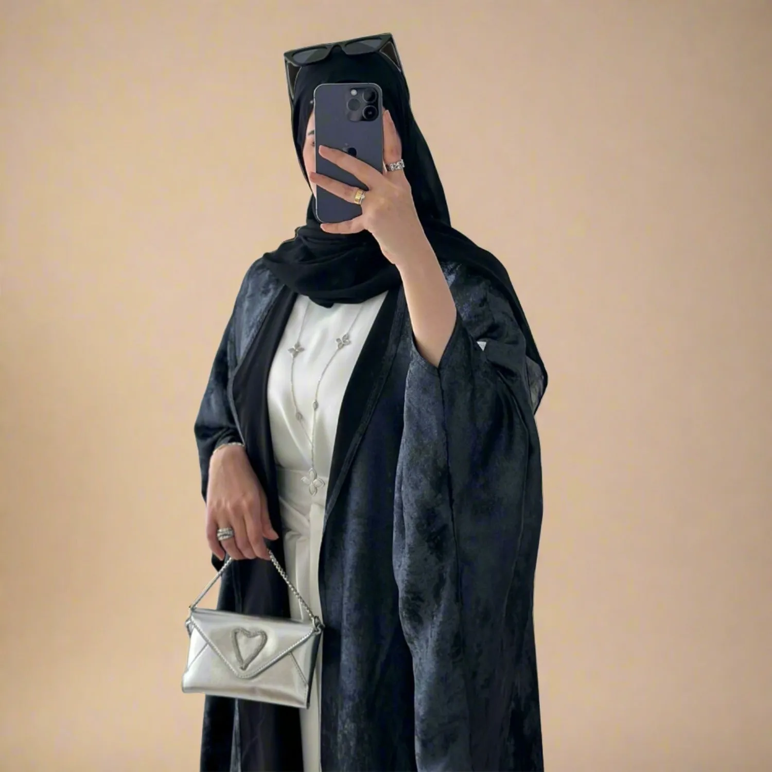 Midnight Moonlight: Dubai Batwing Abaya Kaftan