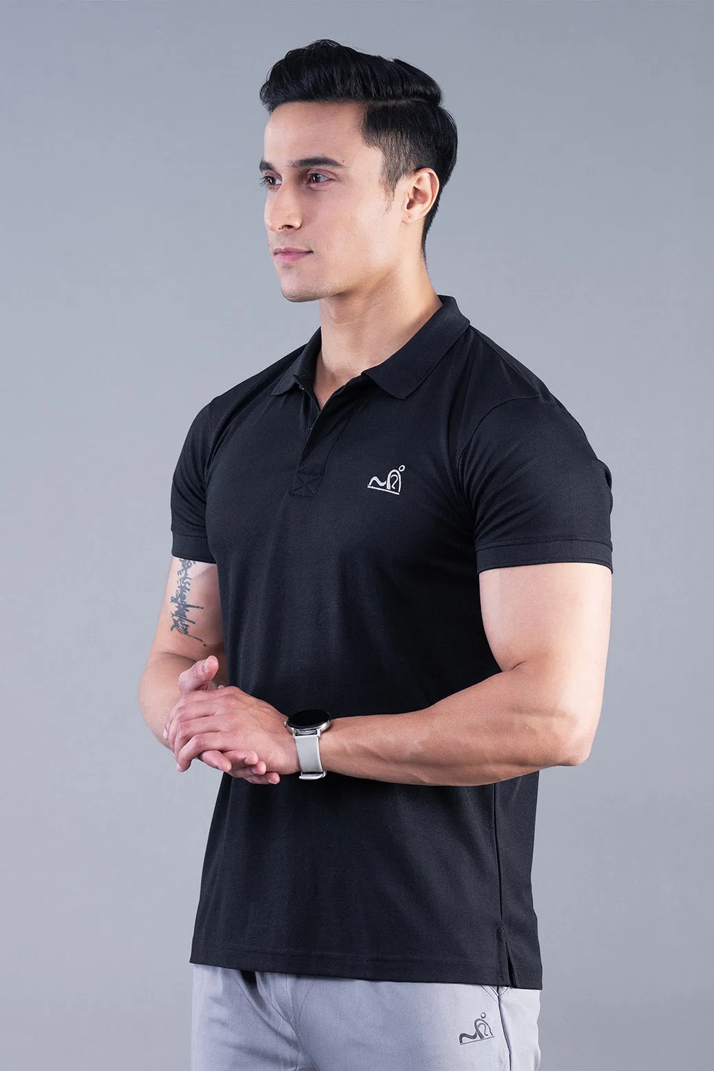 MINIMAL BUZZ CLASSIC POLO T-SHIRTS - BLACK