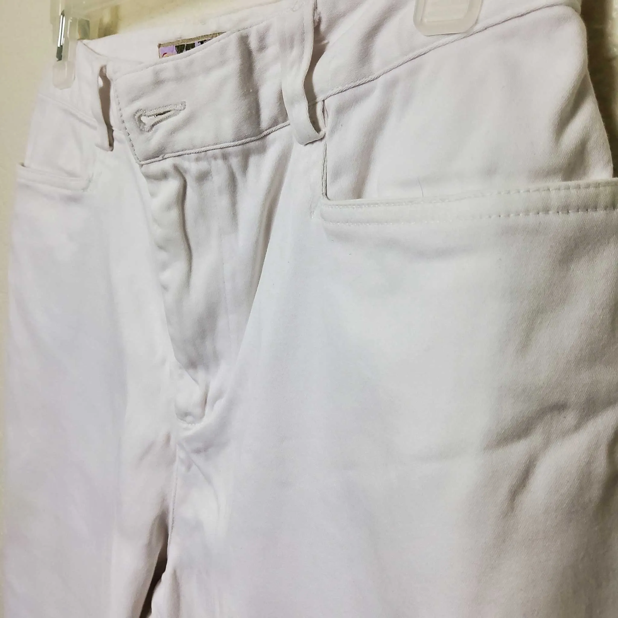 Sunset Cove Beige Capris, Women's Petite Size 8