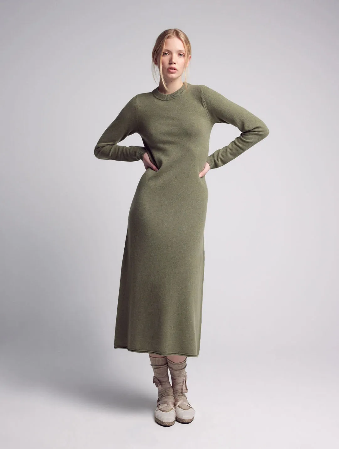 Zoe Cashmere Knitted Long Sleeve Dress Green